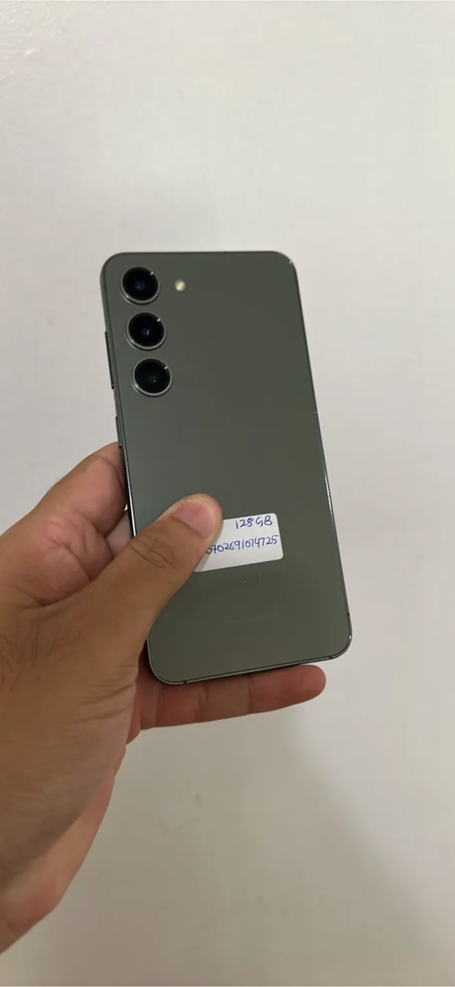 Samsung Galaxy S23 128GB thumbnail