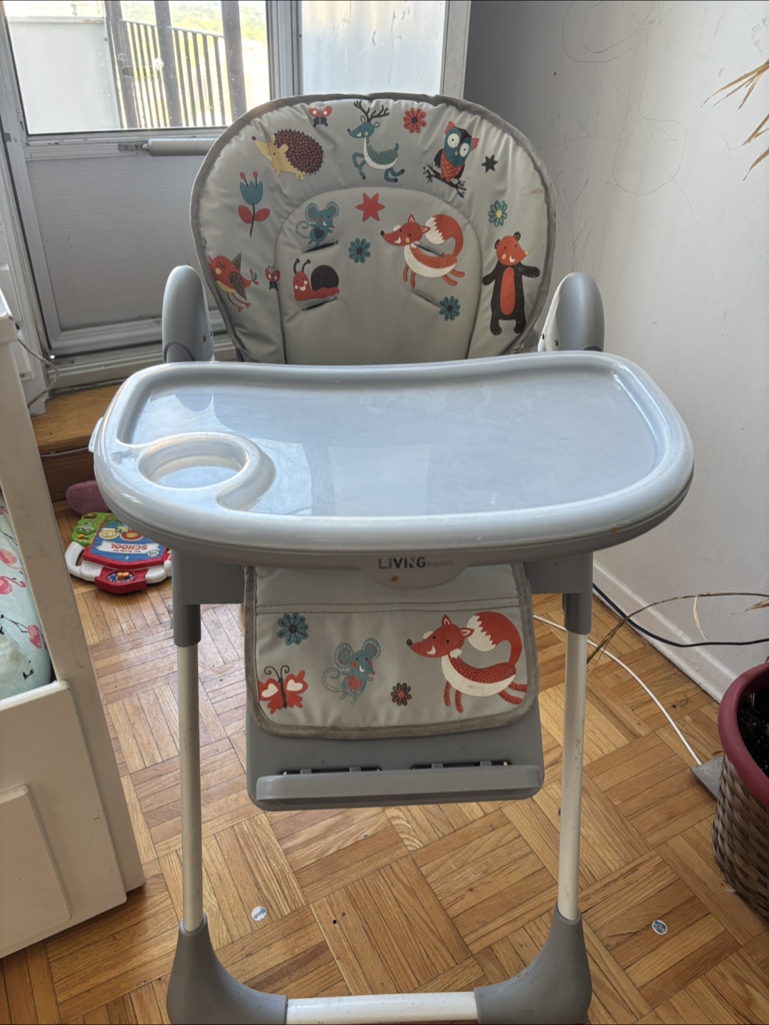Living High Chair - Grey with Animal Print - photo 2