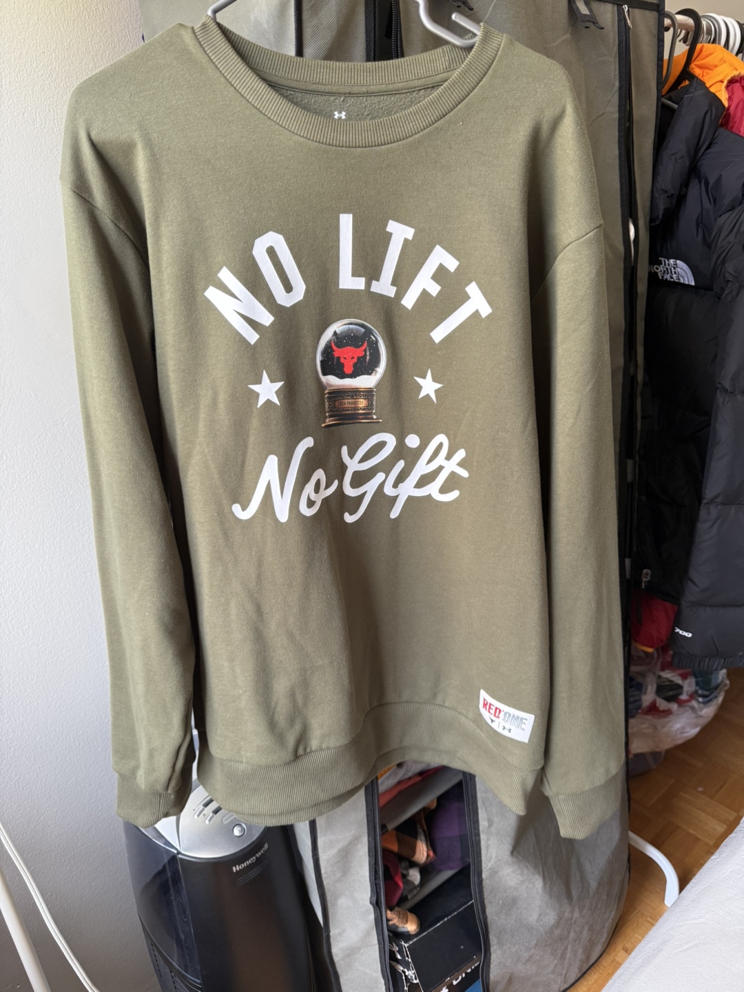 Under Armour Project Rock No Lift Crewneck Large - photo 2