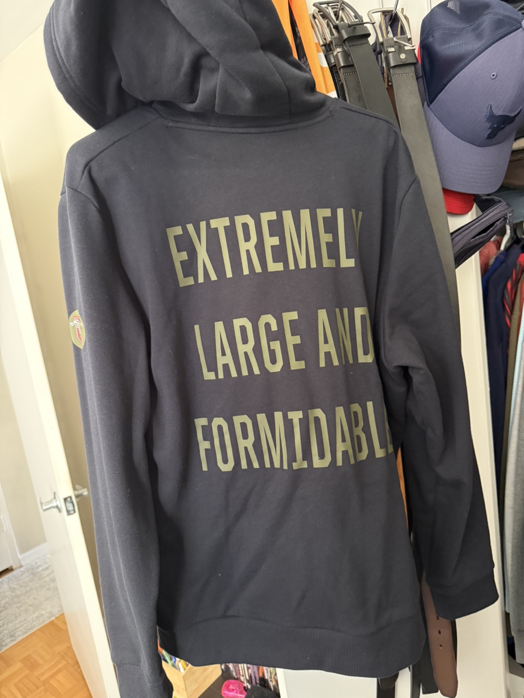 Under Armour the rock Hoodie - Property of the E.L.F. Large - photo 4