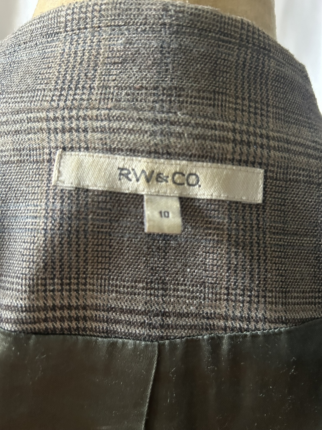 RW&CO Plaid Skirt Suit - Size 6 - photo 3