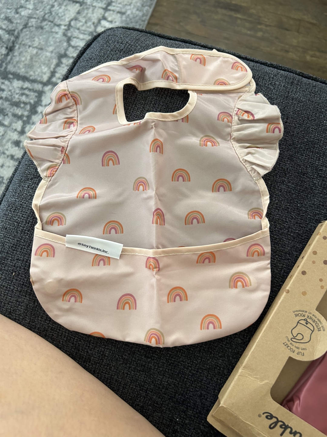 🧡Twinkle Rainbow Bib - New