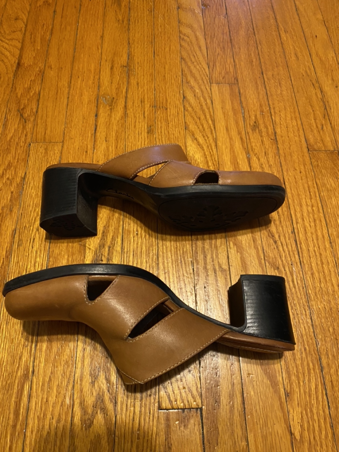 Clarks Brown Leather Mules - Size 7 - photo 2
