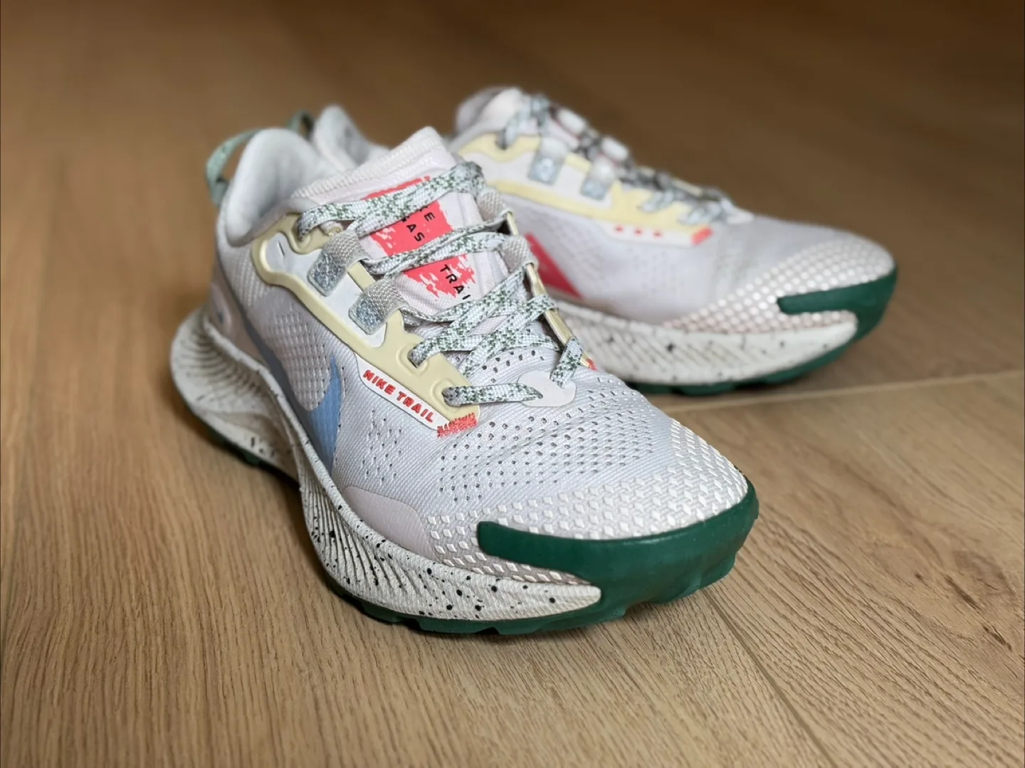 US 5.5-6 | The Nike Pegasus Trail 3 Running Shoes image indicator(2)