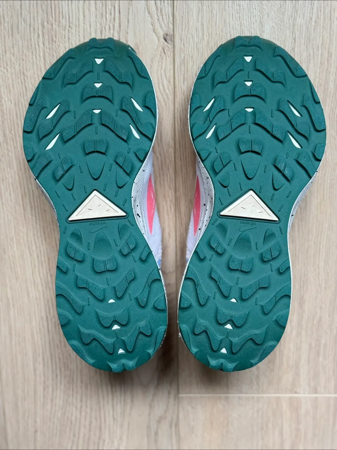 US 5.5-6 | The Nike Pegasus Trail 3 Running Shoes image indicator(4)