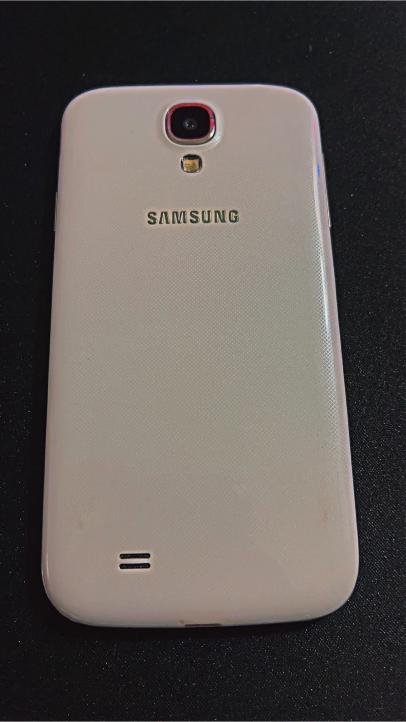 Samsung Galaxy S4 - Unlocked image indicator(3)