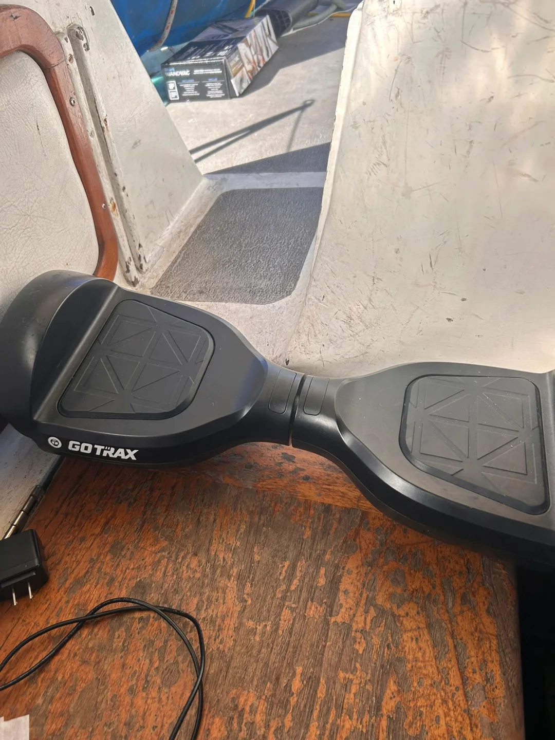 Gotrax Edge Hoverboard with charger image indicator(6)