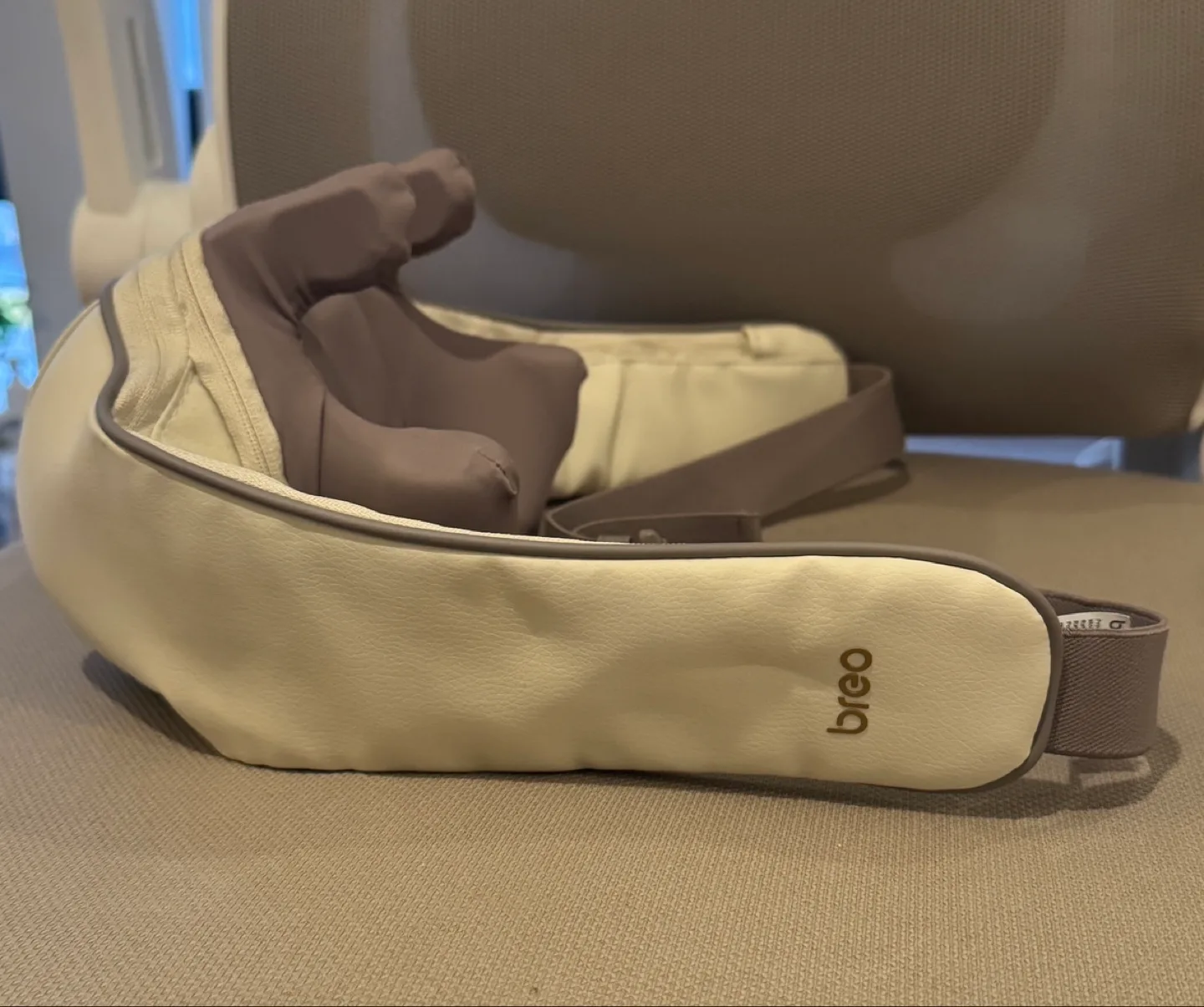 Breo Neck & Shoulder Massager image indicator(3)