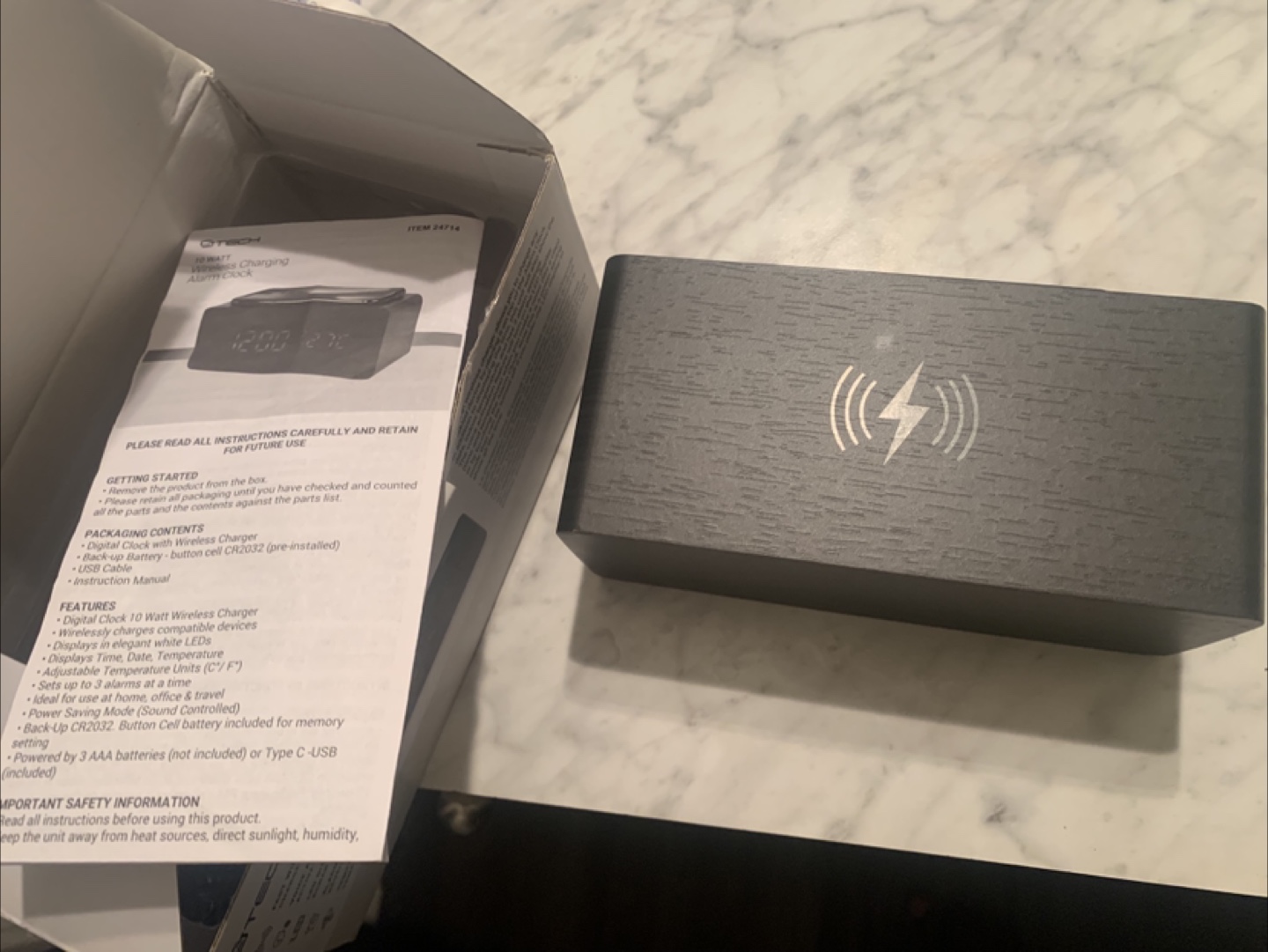 Wireless charging alarm clock