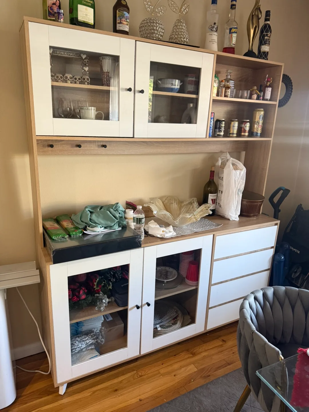 White and Oak Hutch thumbnail