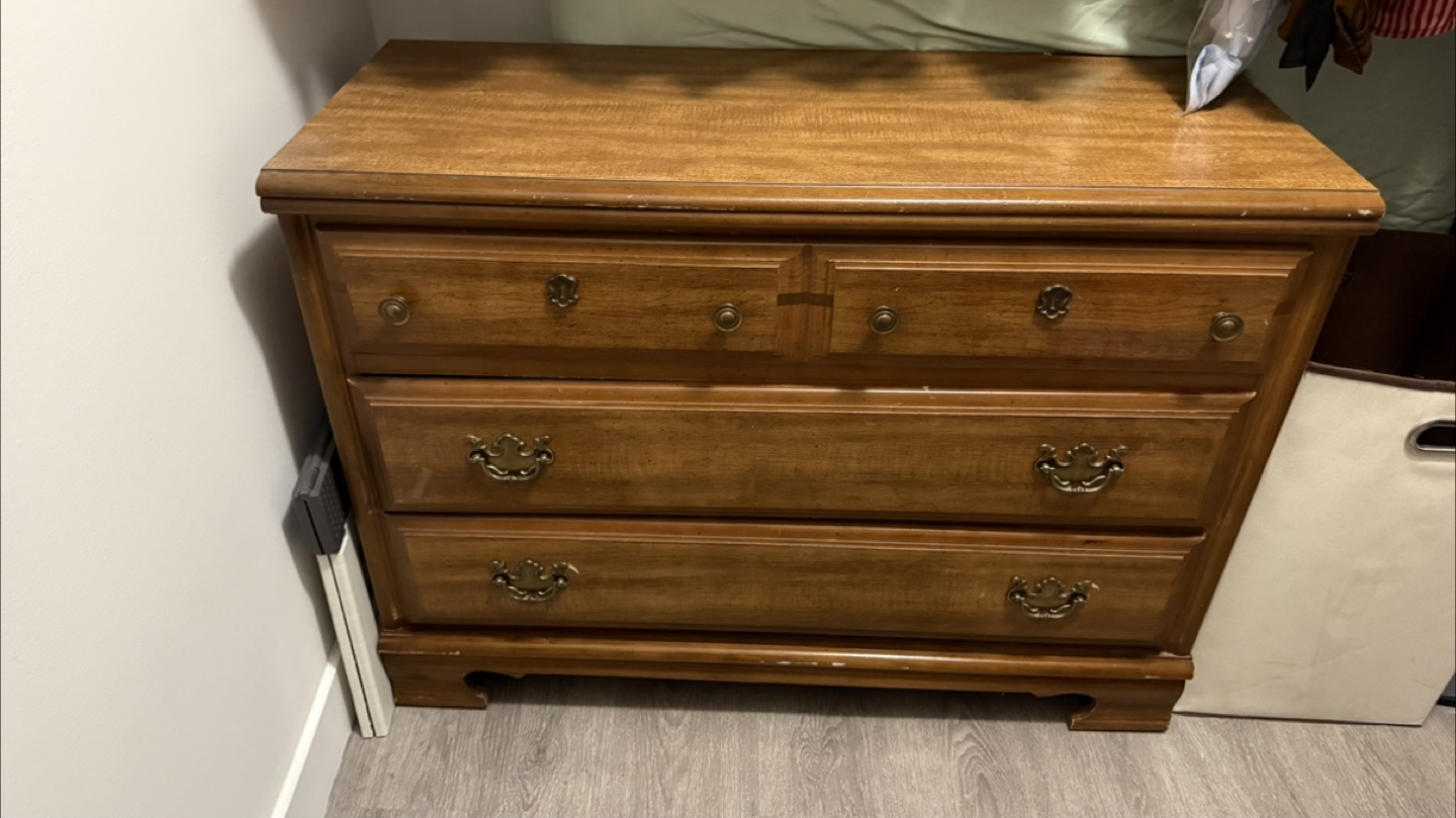 Wooden Dresser with 3 Drawers