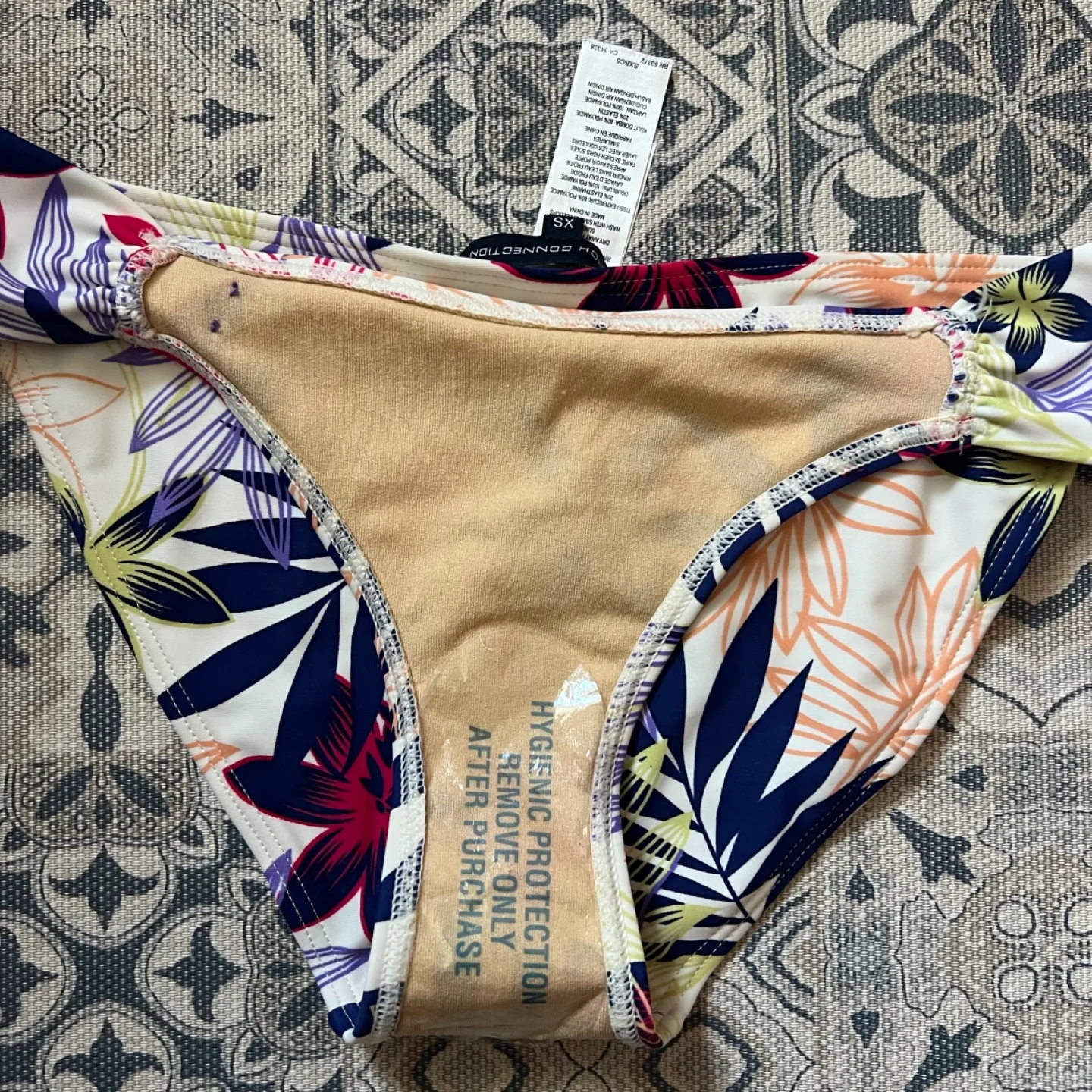 BNWT French Connection Floral Bikini Bottom XS image indicator(2)