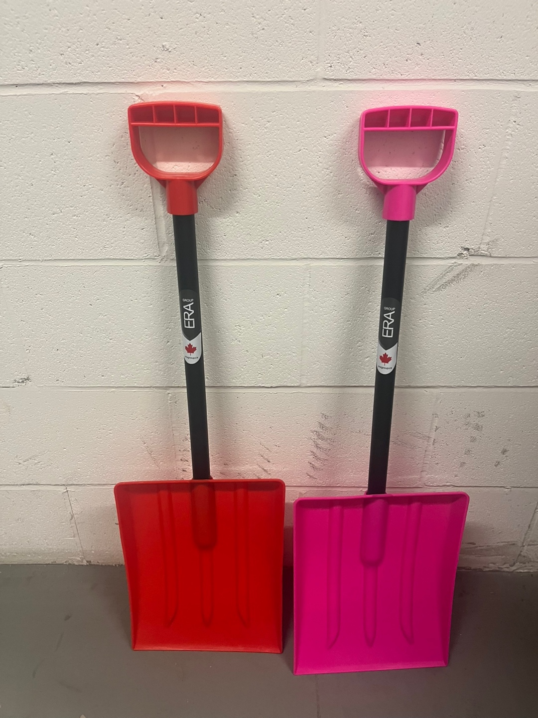 Snow Shovel - Red, Pink