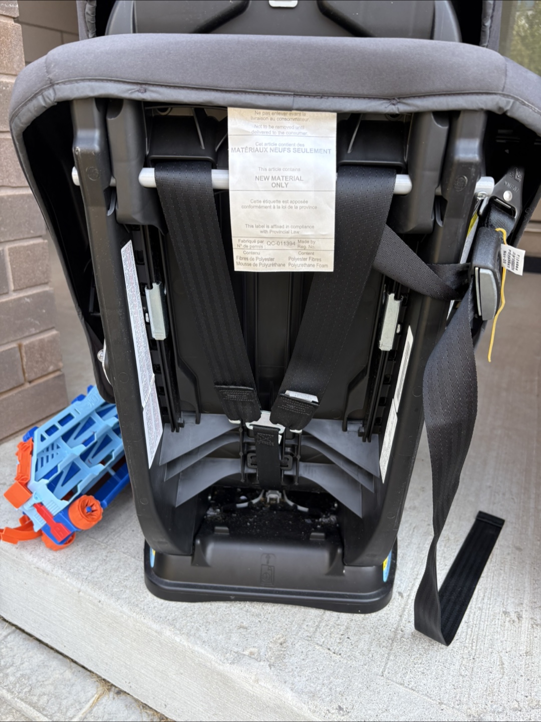 Graco Extend2Fit Convertible Car Seat - photo 2
