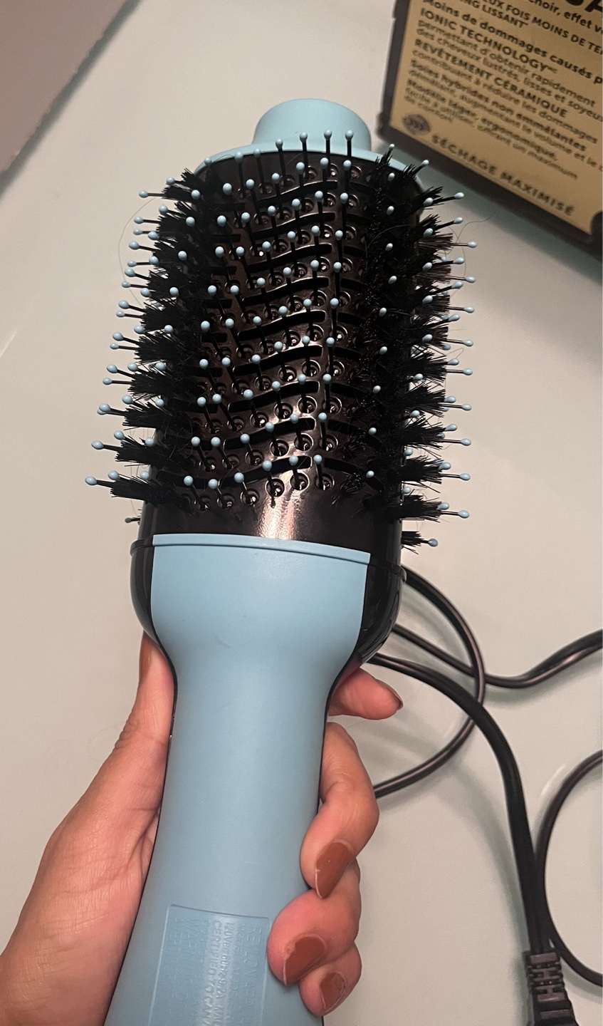 Revlon One-Step Hair Dryer Brush - photo 2