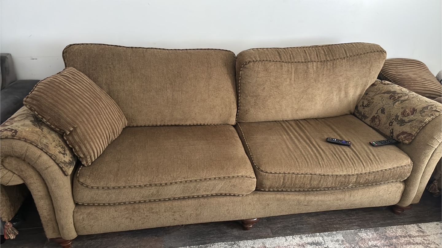Brown Loveseat and 3 seater sofa - photo 2