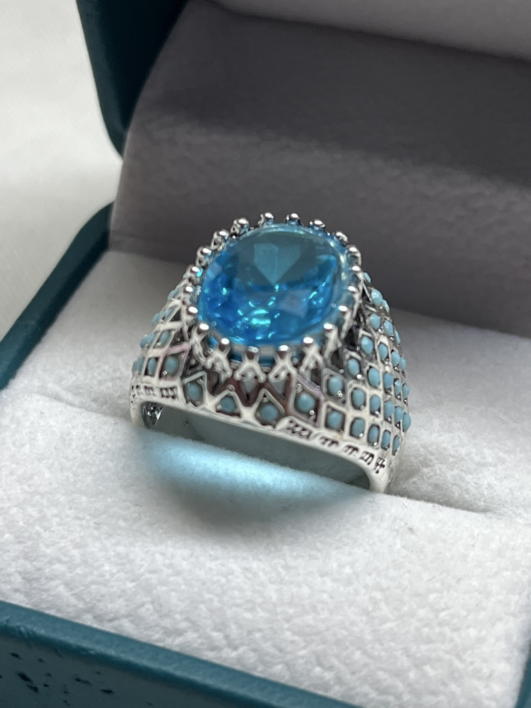 Aquamarine luxury design beautiful ring