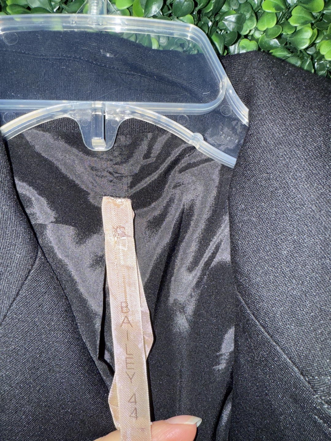 Bailey 44 Black Vest - Size 4 - photo 2