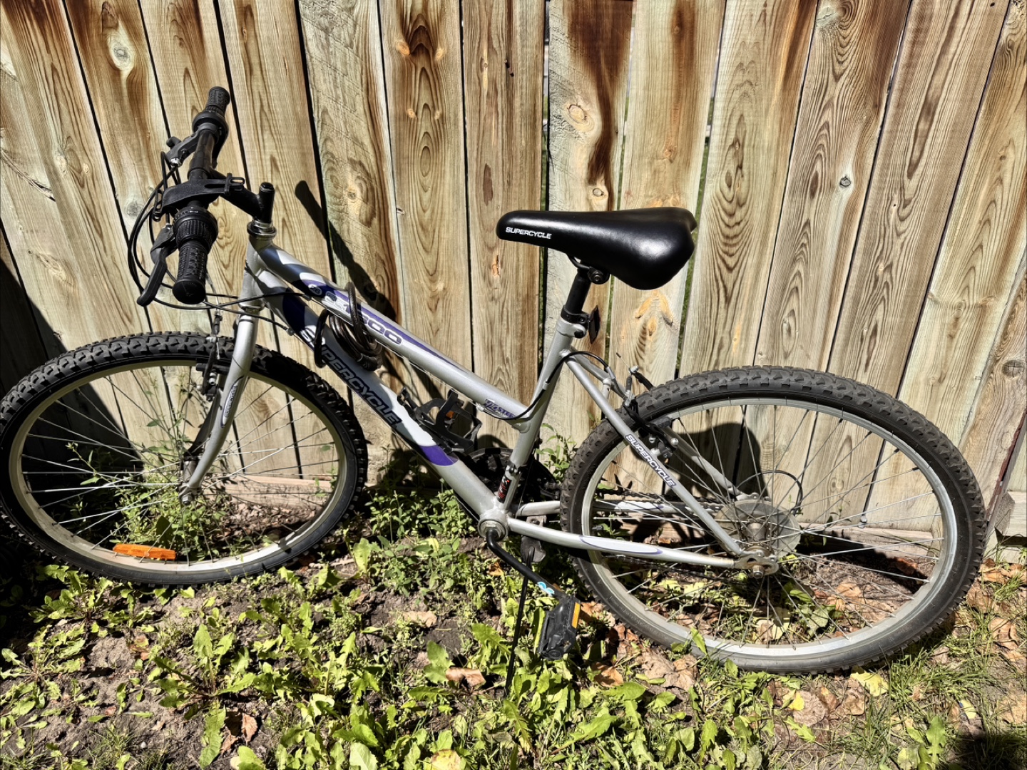 Supercycle Mountain Bike + Water bottle holder