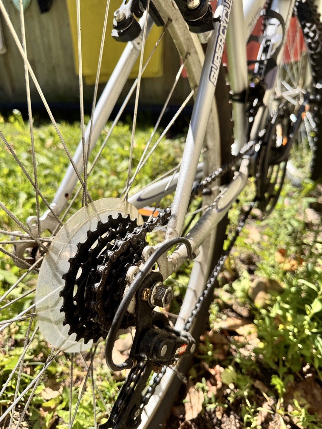 Supercycle Mountain Bike + Water bottle holder - photo 3