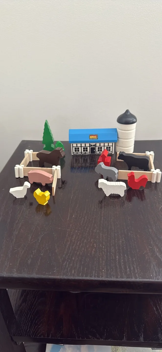 BRIO Animal Farm Set thumbnail