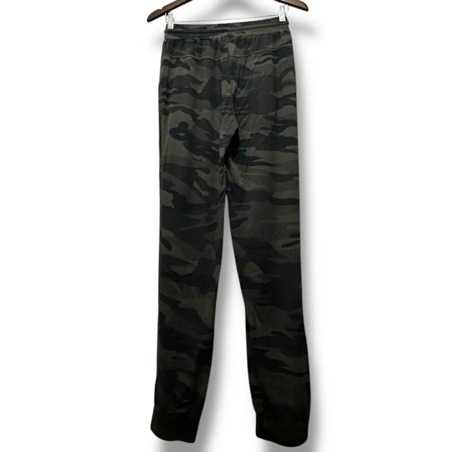 Nicole Miller - Camo Print Jogger Pants (size S) image indicator(3)