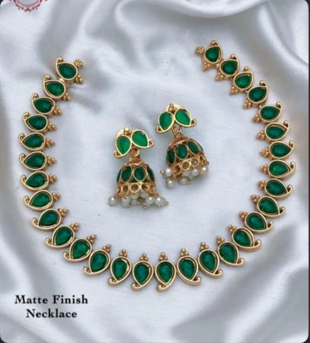 Matte Finish Necklace with Earrings - Green & Gold thumbnail