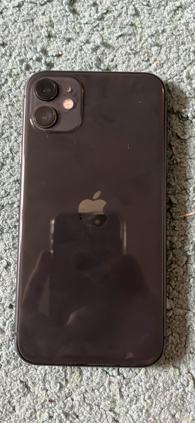 iPhone 11 - Black - photo 3