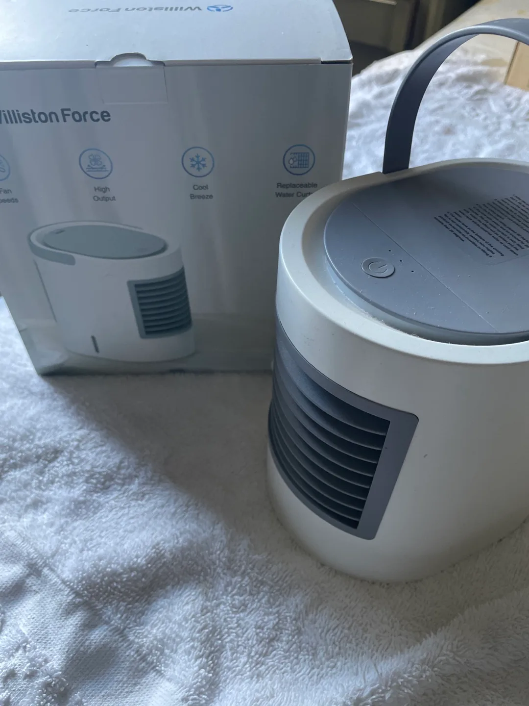 Williston Force Desktop AC F11 - Personal Air Cooler thumbnail