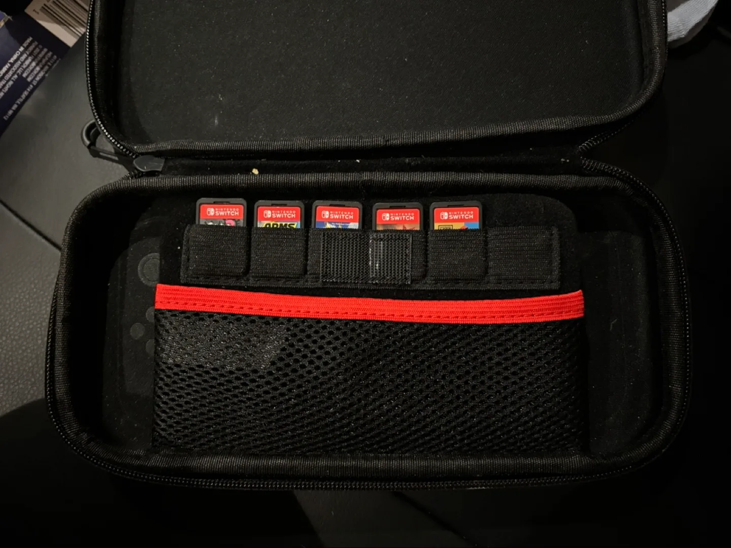 Nintendo Switch Games + Mario Case image indicator(3)