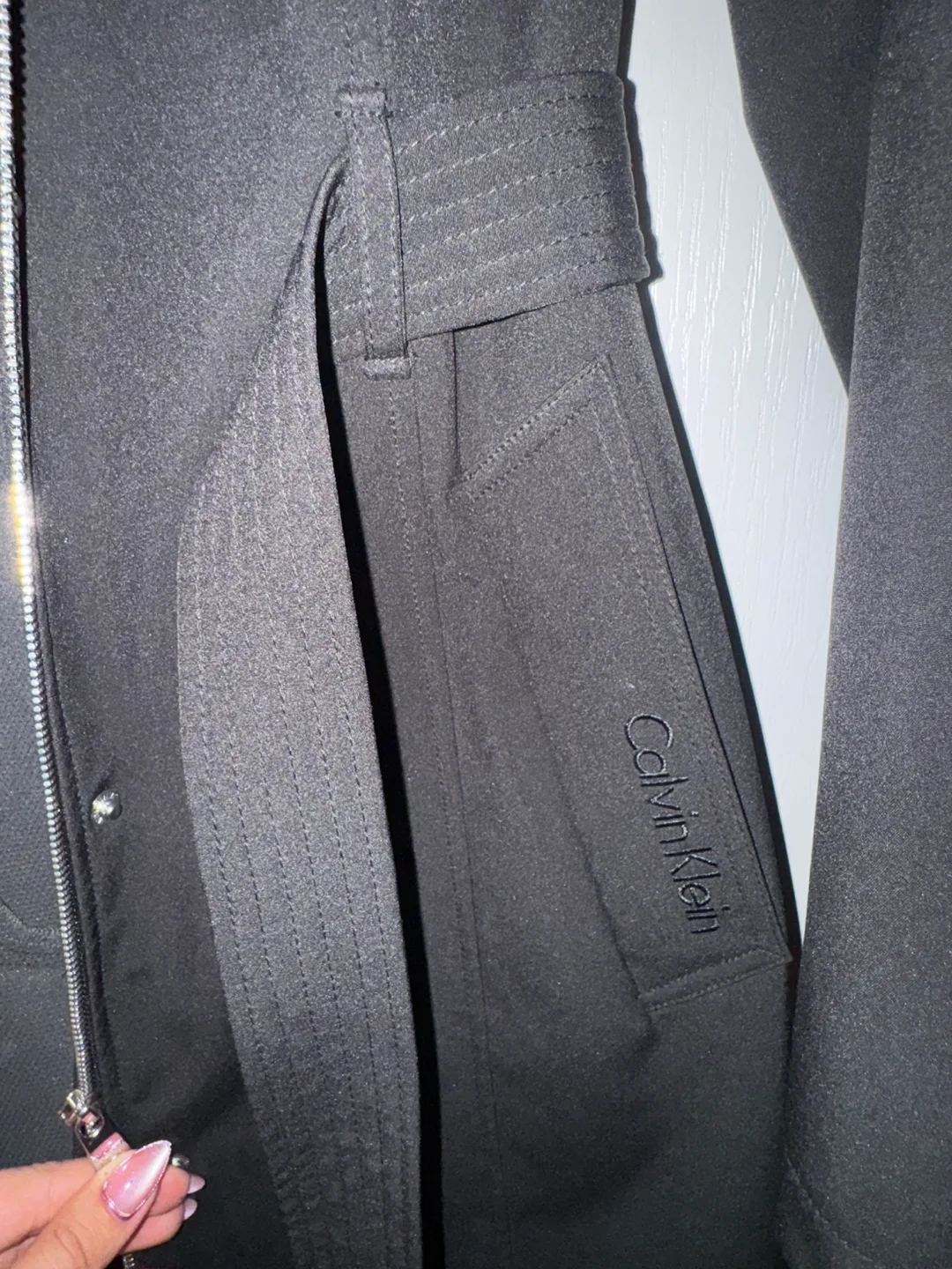 Calvin Klein Black Trench Coat - Size M image indicator(8)