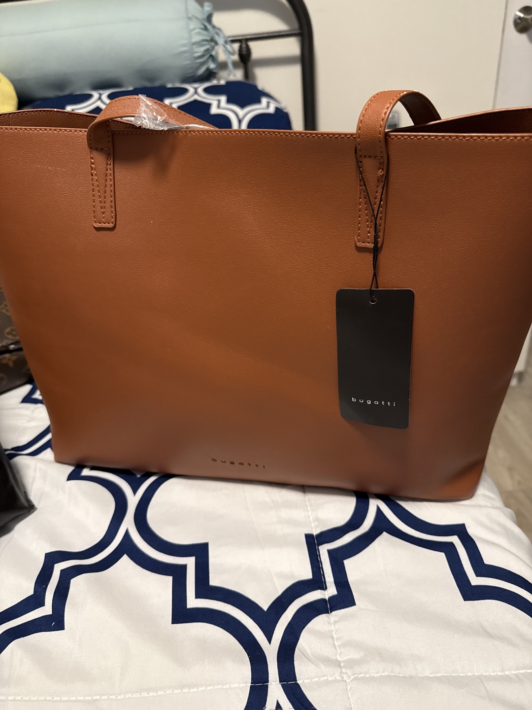 Bugatti Tote Bag - Brown or Black