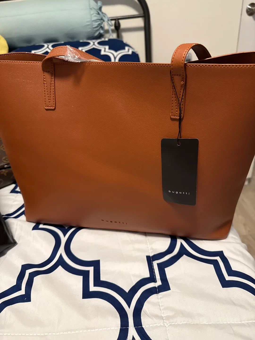 Bugatti Tote Bag - Brown or Black