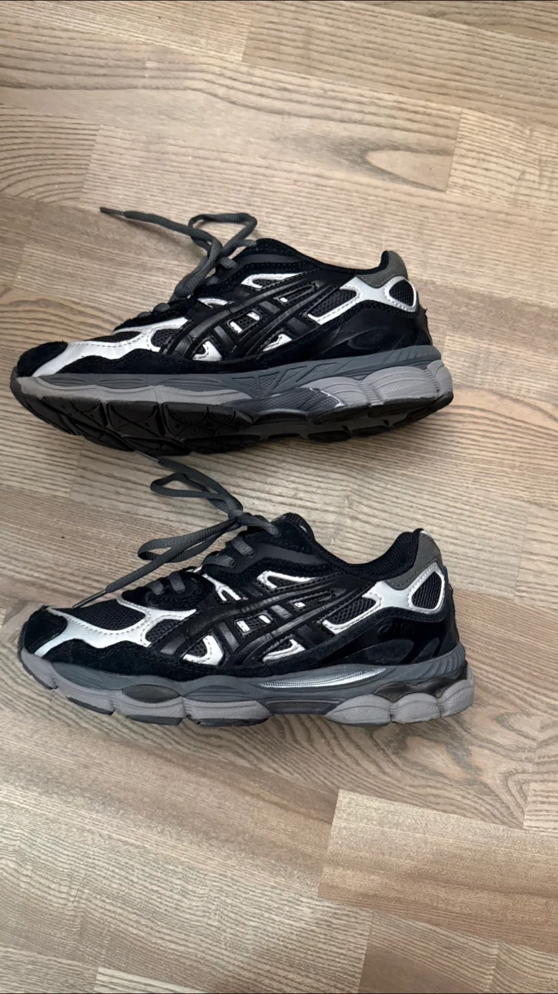 Asics Gel-1130 Black/Silver Sneakers image indicator(3)