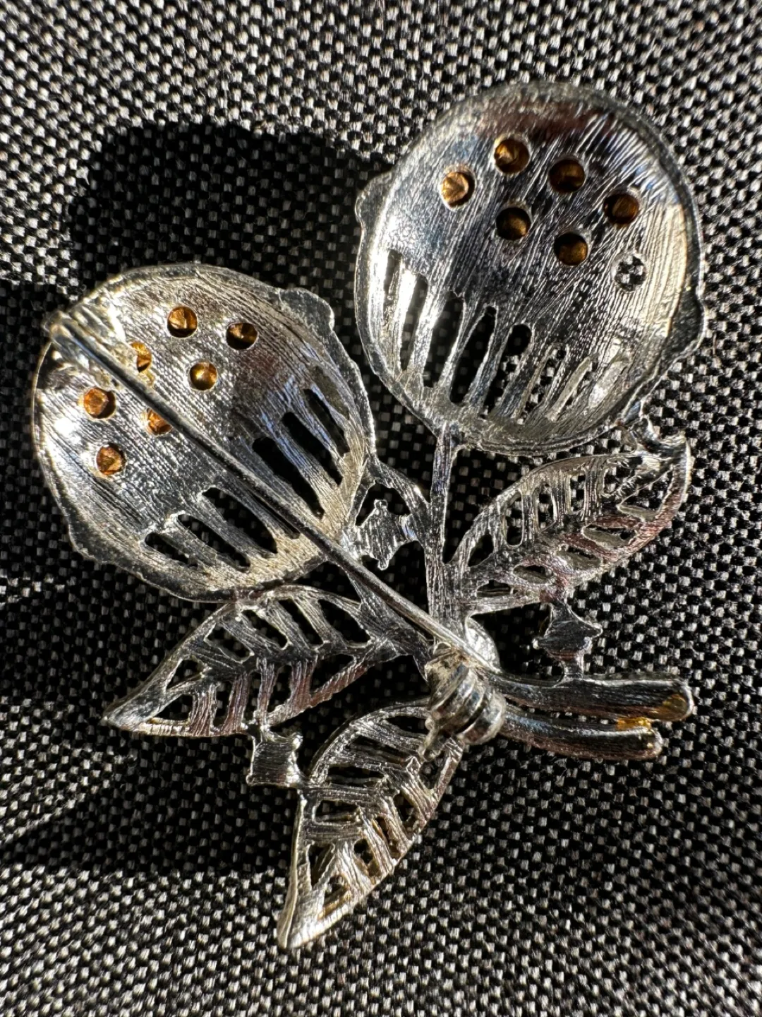 Vintage Floral Brooch with Rhinestones image indicator(3)