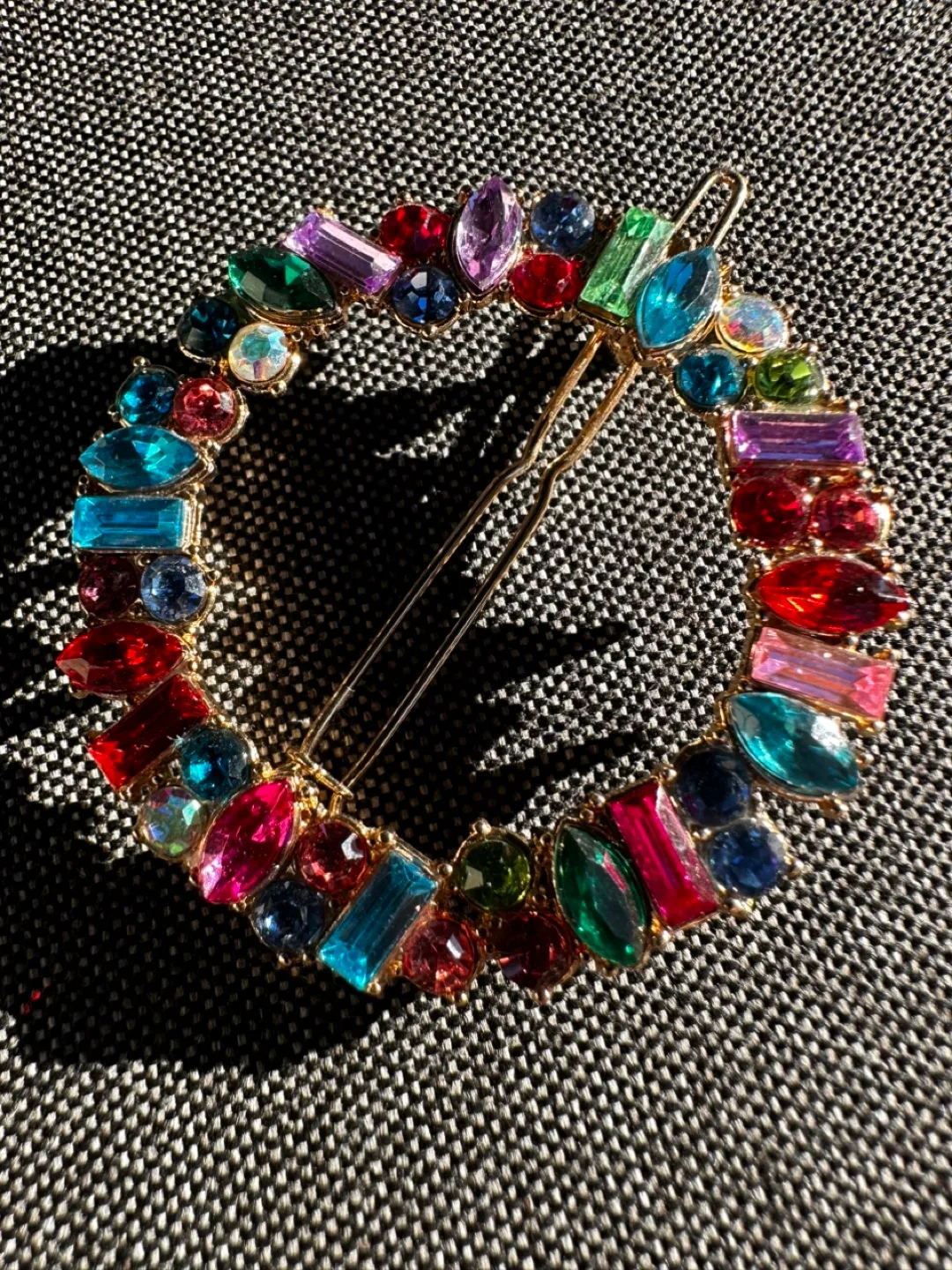 Colorful Rhinestone Hair/Scarf Clip image indicator(3)