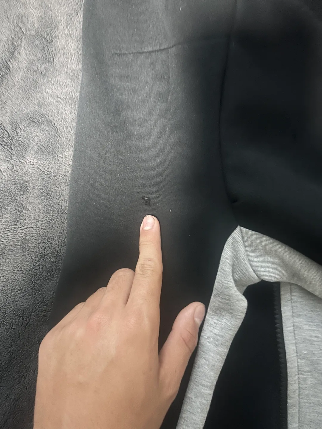 Nike Tech Fleece Hoodie - Black/Grey image indicator(2)