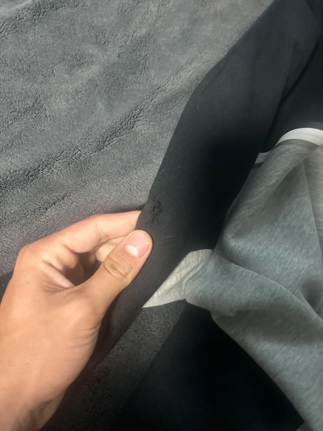 Nike Tech Fleece Hoodie - Black/Grey image indicator(3)