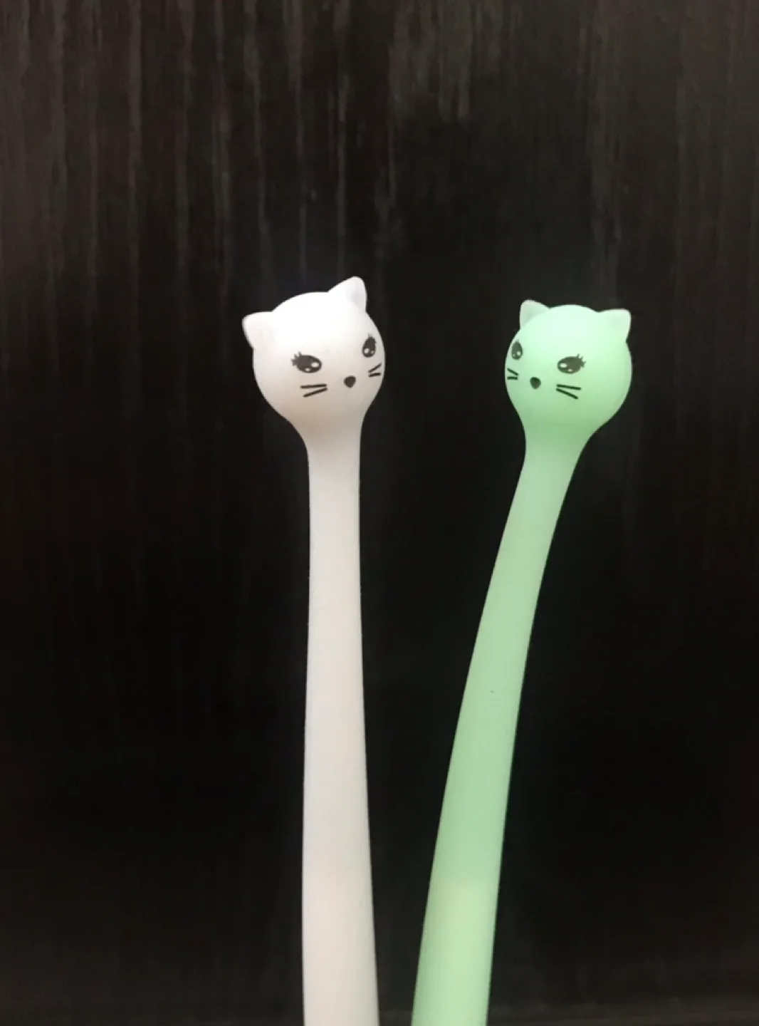 2 Adorable Cat Face Pens ✨NEW✨ thumbnail