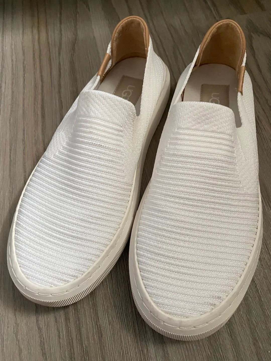 UGG Women's Alameda Slip-On Sneaker - White. Size 7 thumbnail