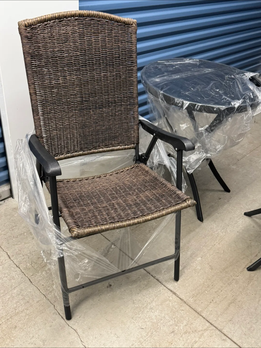 Wicker Patio Set - Chair & Table image indicator(2)