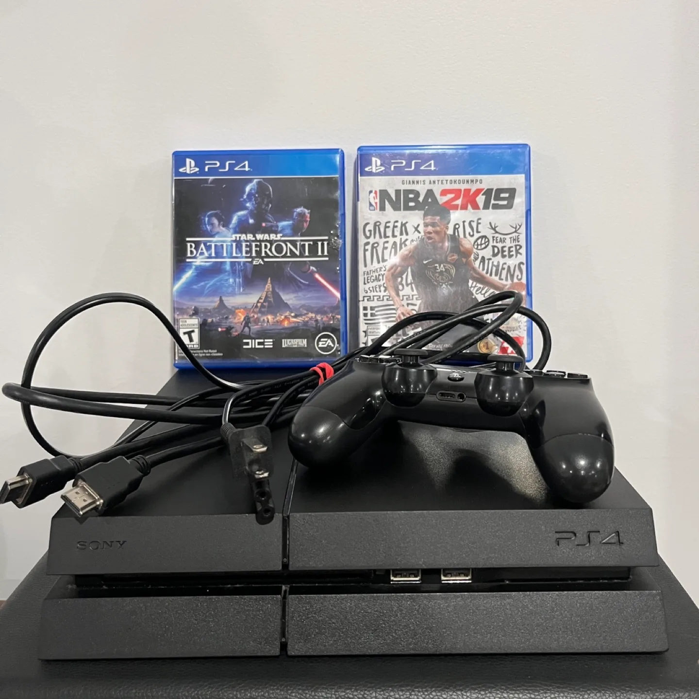 Sony PlayStation 4 with 2 Games thumbnail