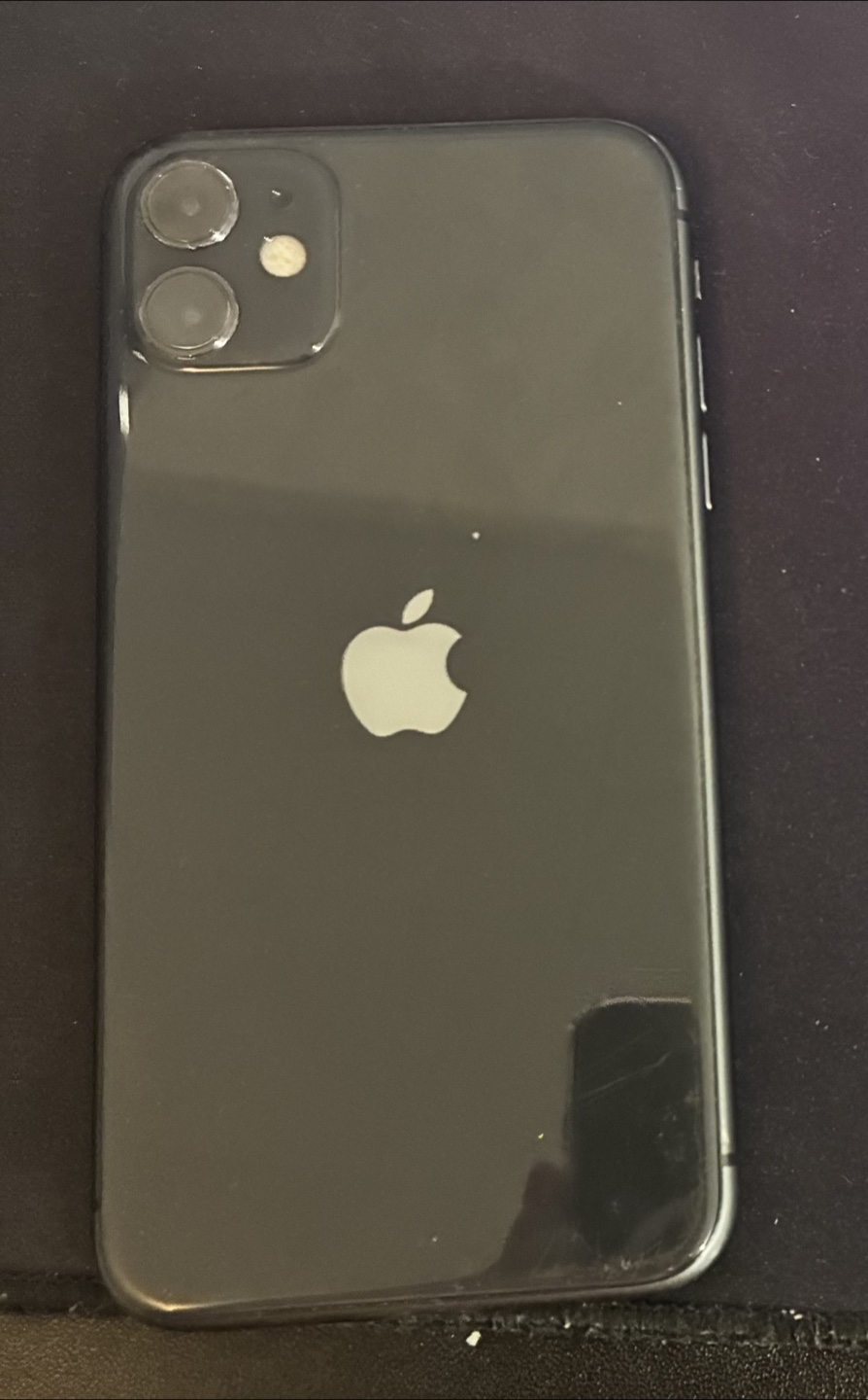 iPhone 11 - Black