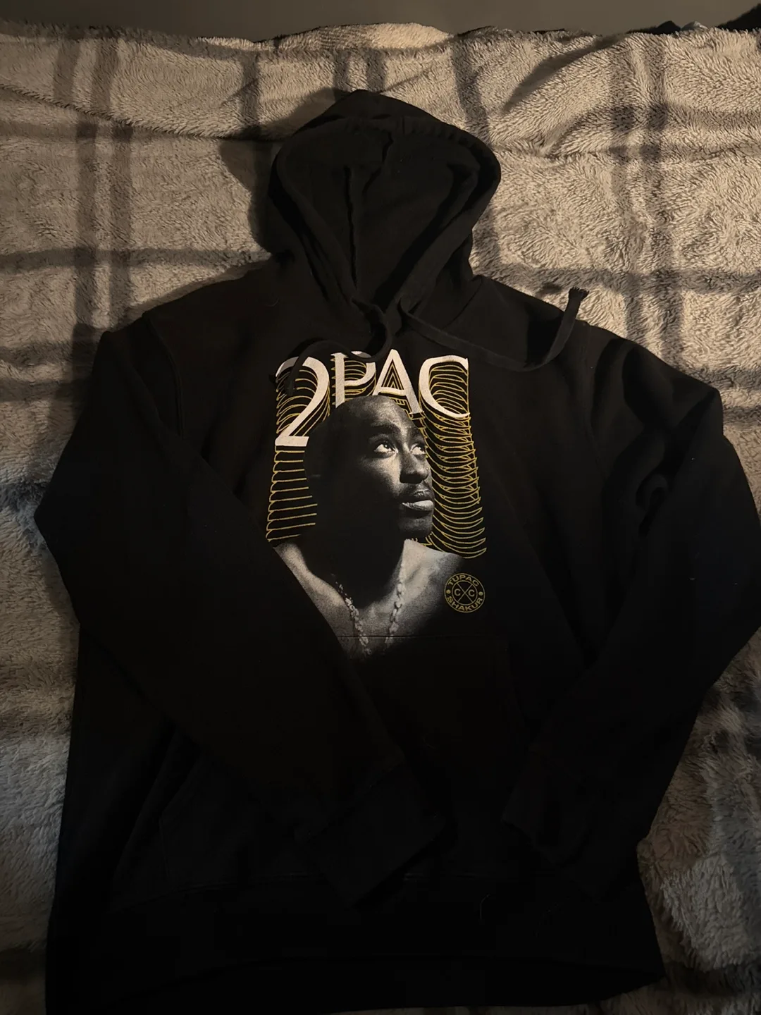 2Pac Black Hoodie thumbnail