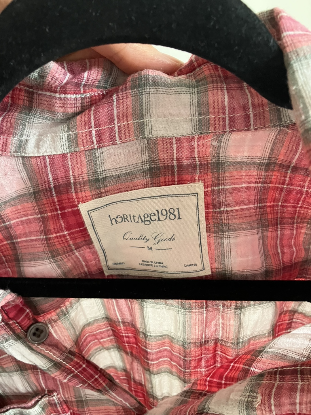 Button Shirts Blouses Size Medium - photo 3