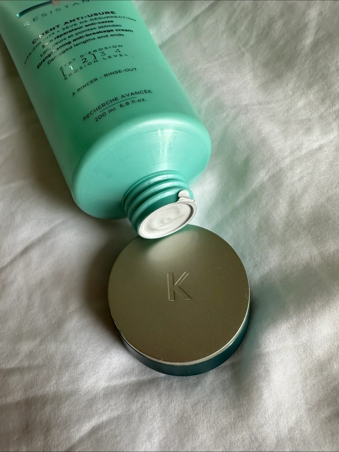 Brand new Kérastase Resistance Strengthening Cream image indicator(2)
