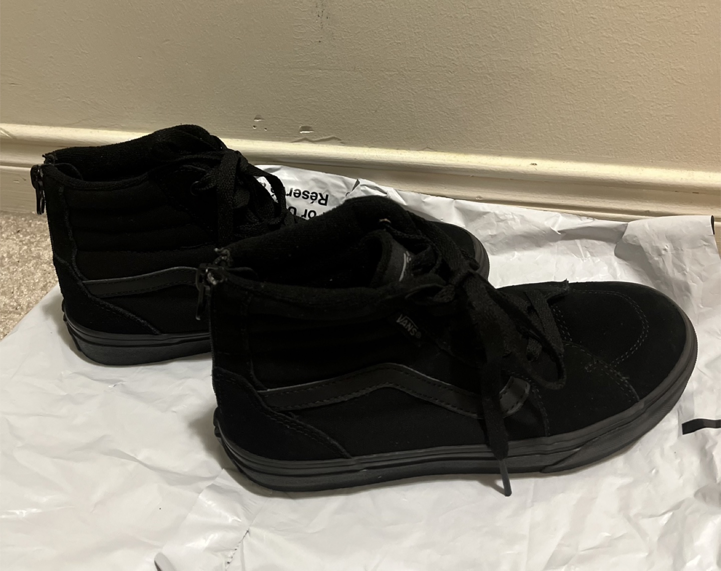 Vans Kids Boys Filmore High-Top Shoes sz 4 Black - photo 3