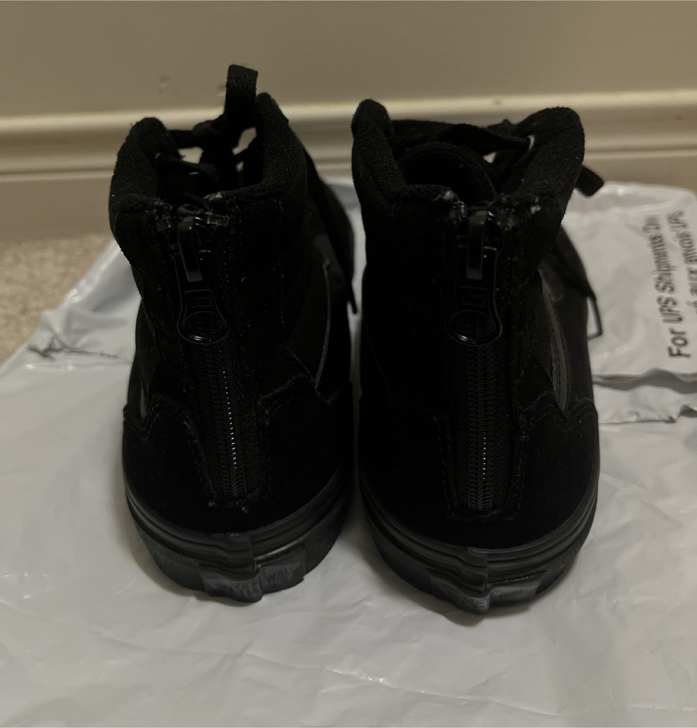 Vans Kids Boys Filmore High-Top Shoes sz 4 Black - photo 5