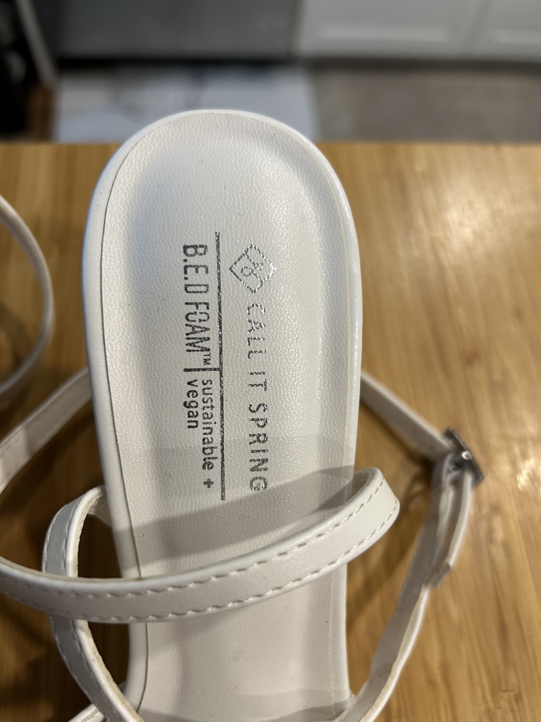 Call It Spring White Heels, Size 8.5 - photo 3