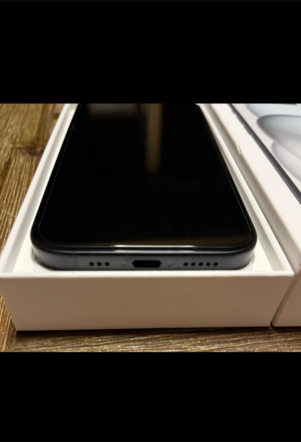 iPhone 15 Black 128Gb Brandnew Unlocked image indicator(3)